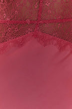 Sukienka maxi Elara Satin Lace