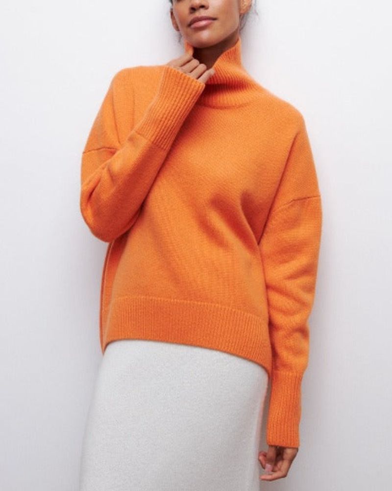 Evy | Sweter z Golfem