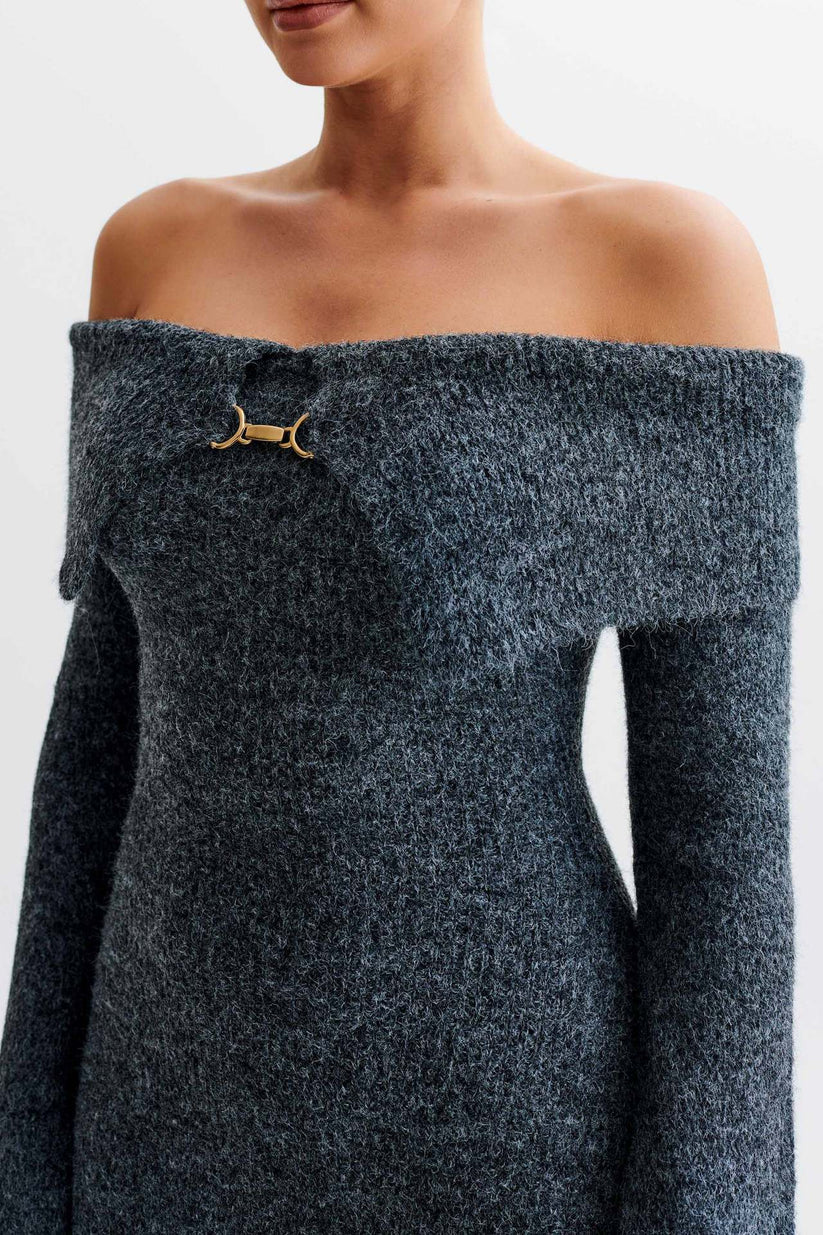 Sukienka midi Off-Shoulder Fluffy Knit